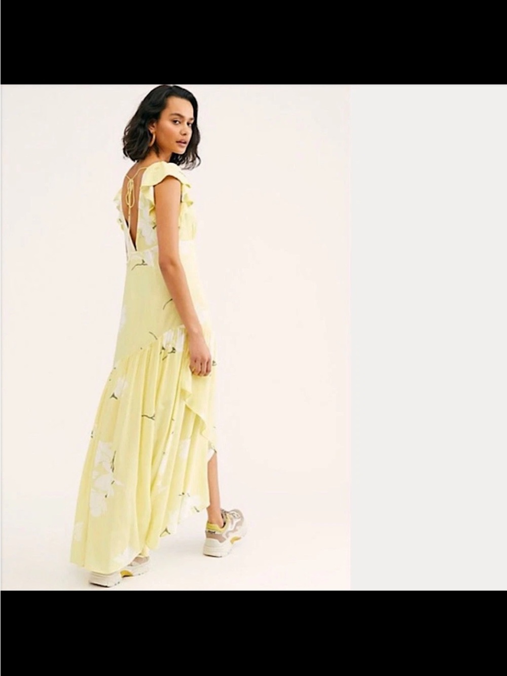 Free People She’s a Waterfall Yellow Floral Maxi dress — Size 4! - Picture 3 of 12